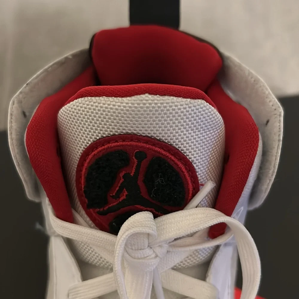 Jordan Jumpman Two Trey - Picture 5 of 7